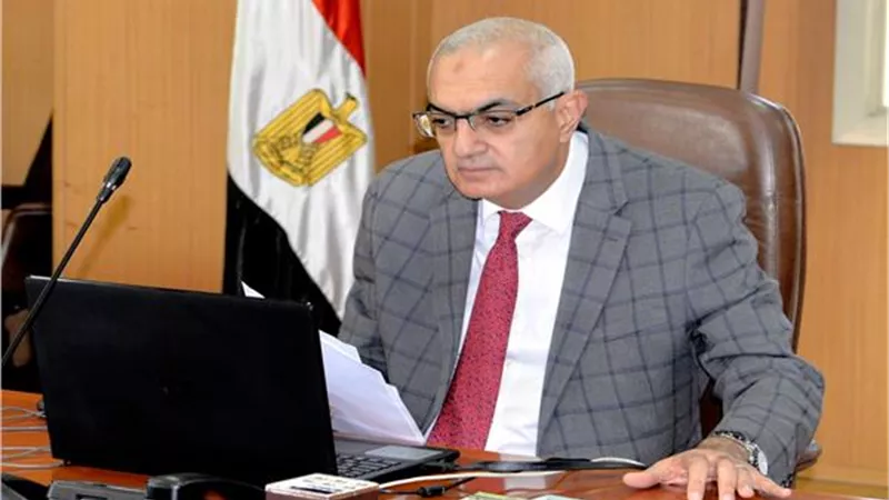 تدشين وحدة الرئة الصناعية بقسم الأمراض الصدرية فى جامعة المنصورة