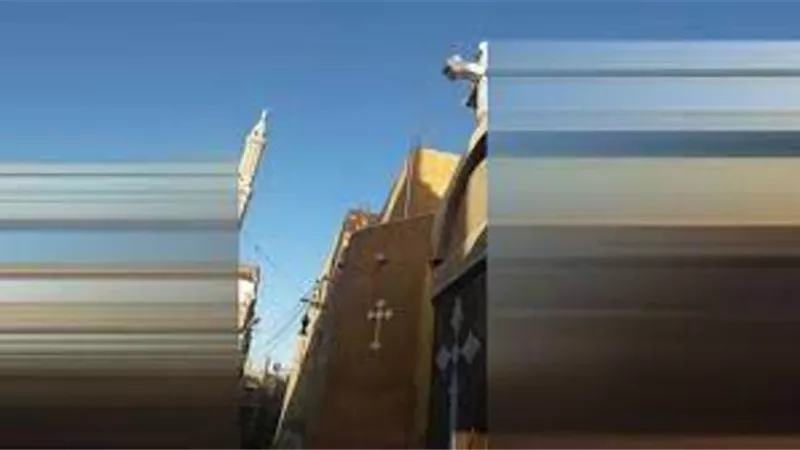 كنيسة تعلق فانوس رمضان بسوهاج