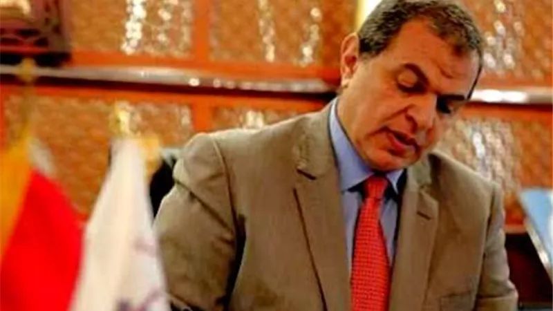 حصر وتسجيل عمالة ٣ شركات كمرحلة أولى