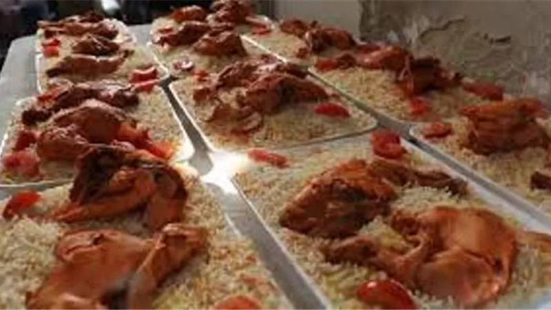 يقيمها مسيحي في الغردقة .. مائدة الرحمن في زمن كورونا