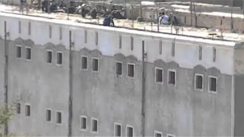 مصدر أمنى ينفى صحة ادعاءات القنوات الإرهابية بشأن نزيل بسجن المنيا للإعتداء بالضرب