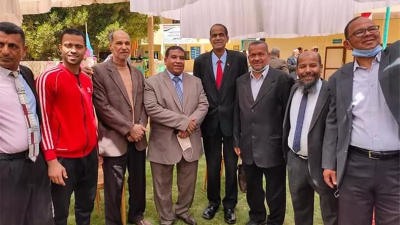 المنسي العسكرية تكرم مديرها السابق لبلوغه سن التقاعد بالداخلة
