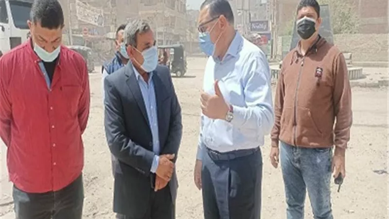 محافظ الشرقية يؤكد على الانتهاء من رصف شوارع منيا القمح