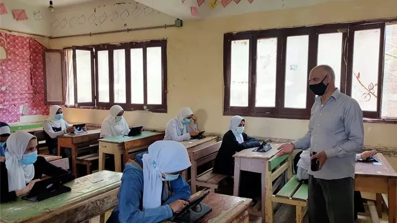 بدء الامتحان التجريبي للثالث الثانوي ببنى سويف