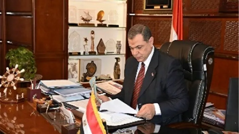 سعفان: بدء التدريب المهني للفتيات علي 3 مهن بالوادي الجديد