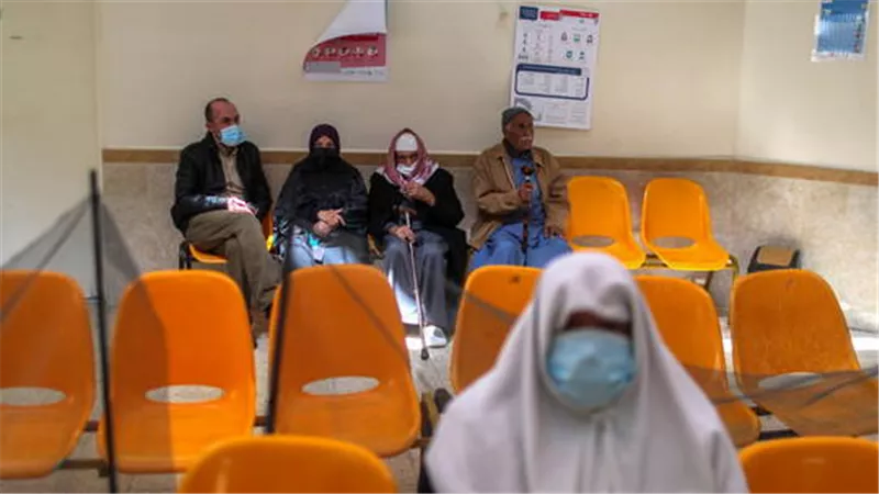 قطاع غزة يسجل أعلى حصيلة يومية في وفيات كورونا