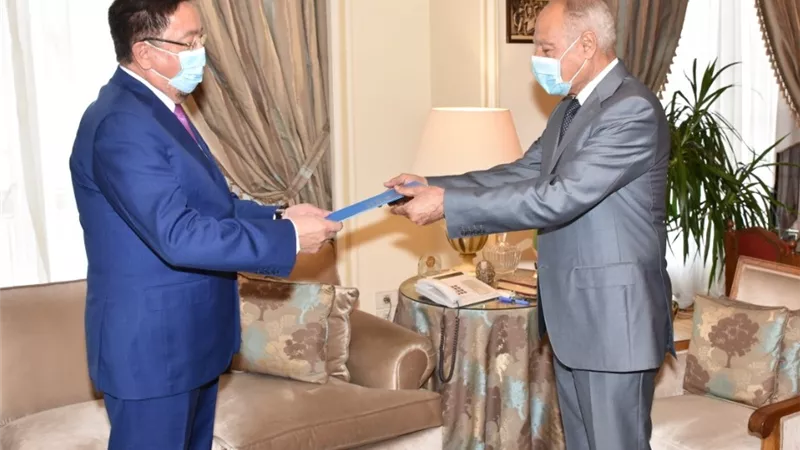 اعتماد خيرات لاما شريف سفيرا لكازاخستان لدى جامعة الدول العربية