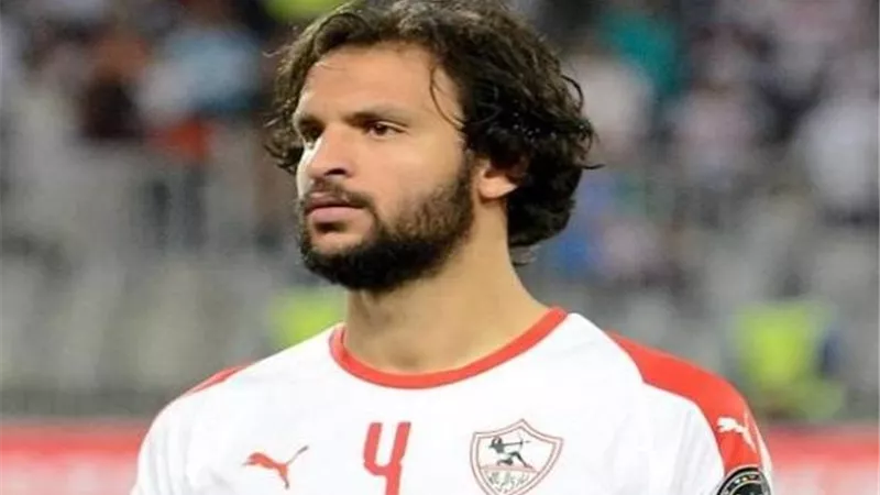 إبراهيم سعيد ساخراً: محمود علاء’ مصدر سعادة لجمهور الأهـلي