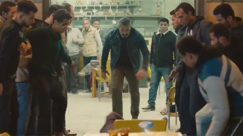 ياسر جلال يلقن أهالى المنطقة درسًا فى الأخلاق بعد علمهم بحمل ابنته شهد