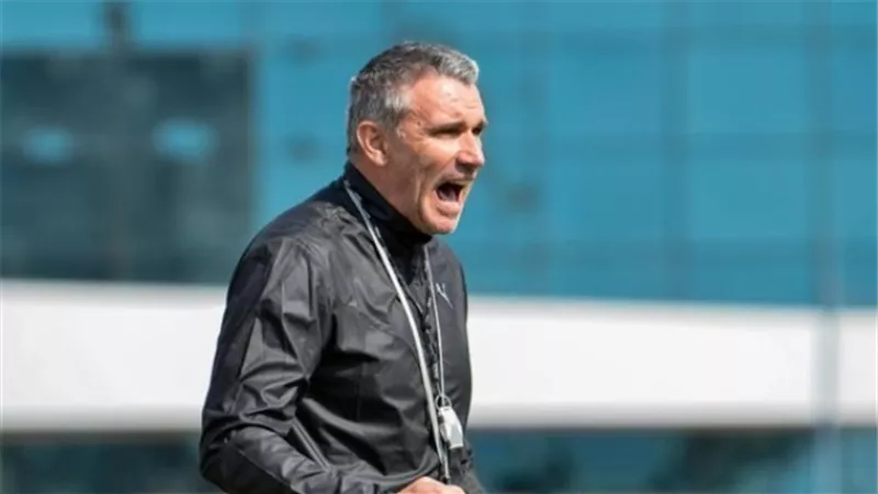 كارتيرون يفاجئ جنش بهذا القرار