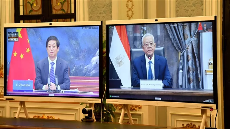 الجبالي يعقد اجتماعاً بالفيديو كونفرانس مع رئيس اللجنة الدائمة للمجلس الوطني لنواب الشعب الصيني
