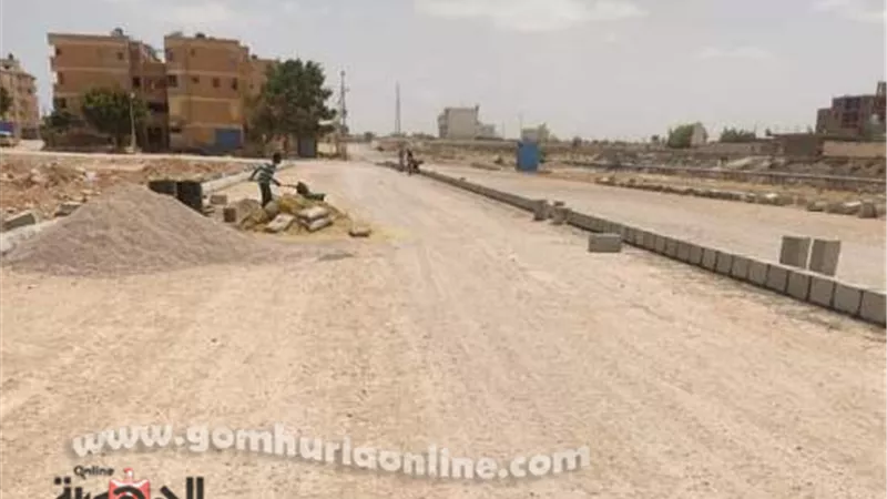 محافظ مطروح يتابع الاعمال الجارية في تطوير مدخل الكيلو٧ بمدينة مرسي مطروح