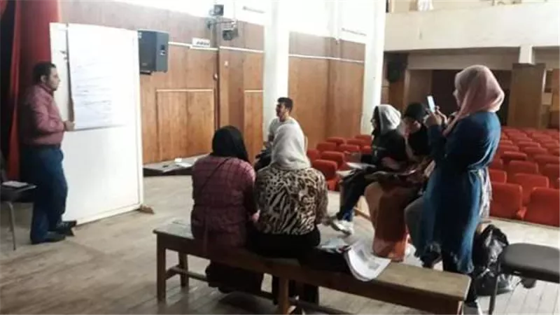 ندوة لبرلمان الطلائع بمطروح