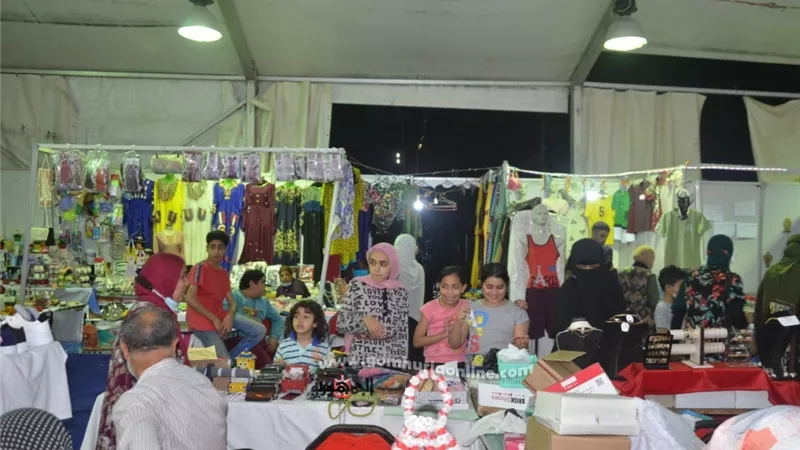 ملابس وكعك العيد باسعار مخفضة في منافذ الاسماعيلية