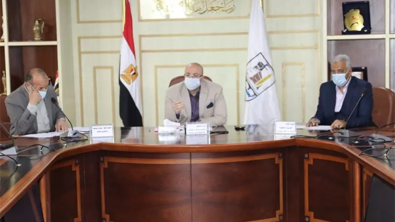محافظ بني سويف يرأس اجتماع صندوق الإسكان الاقتصادي