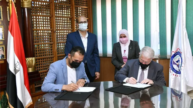 برتوكول تعاون بين جامعة المنصورة وشركة المقاولون العرب