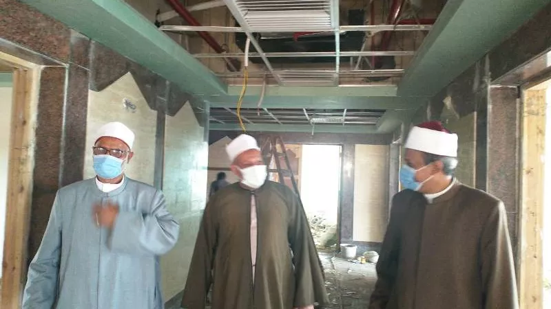 رئيس المنطقة الأزهرية يتفقد أعمال التشطيبات بمركز التدريب المتكامل.. بالصور
