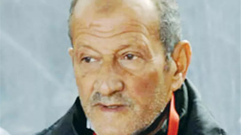 يحيي السيد مديرآ للكرة في الترسانة