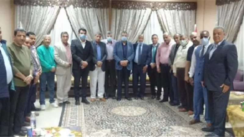 مبادرة لأنشاء اتحاد للنقابات المهنية بالاسماعيلية