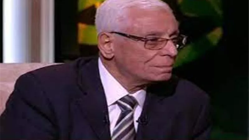 حسام موافي يكشف عن إعجاز إلهي في عمل الكلى.. فيديو