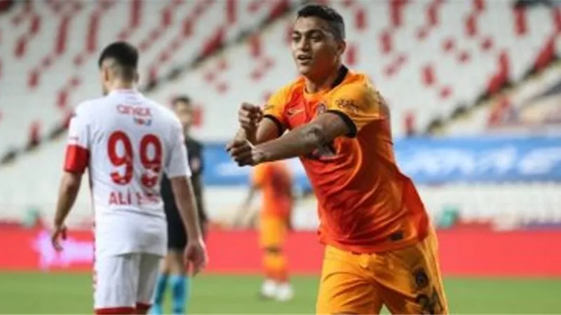 الدورى التركى: مصطفى محمد يقود جالطه سراي لفوز صعب على أنطاليا سبور