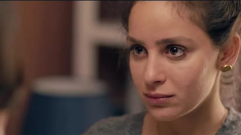 جميلة عوض تلفت الانتباه في 