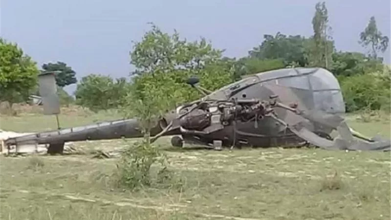 سقوط مروحية على منزل في زيمبابوي ومقتل طاقمها