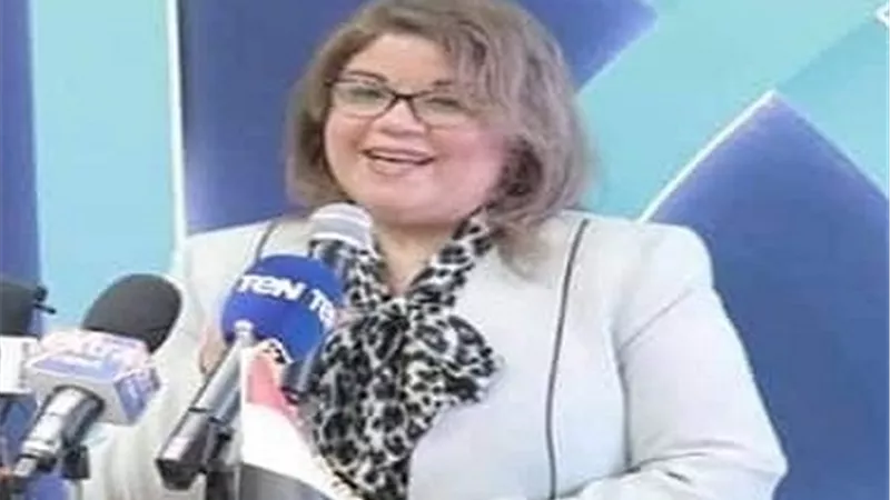 وكيل مجلس الشيوخ تهنئ الشعب المصري بتحرير سيناء