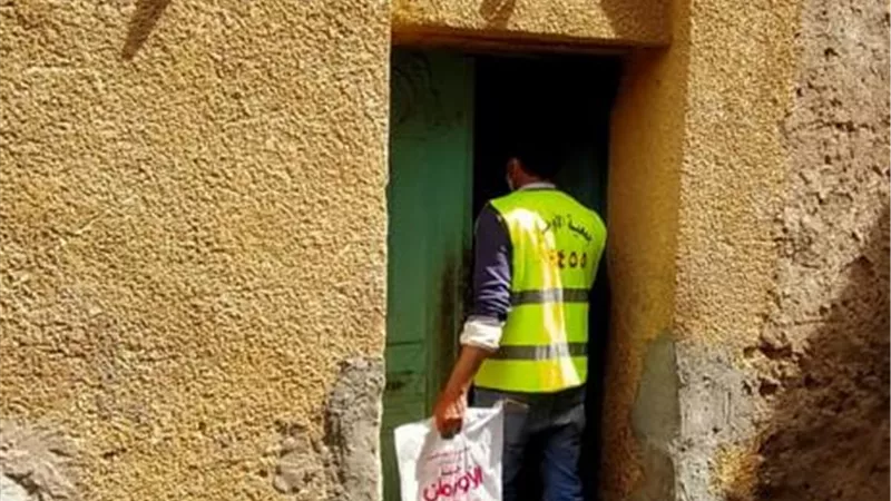 الأورمان توزع (10) ألاف كيلو لحوم على الأسر الأكثر احتياجًا بقرى محافظة مطروح
