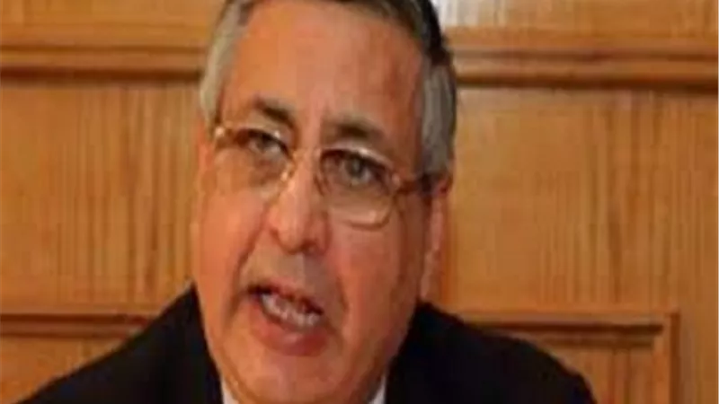 مستشار الرئيس: لقاحات كورونا الموجودة داخل مصر آمنة بنسبة 100%
