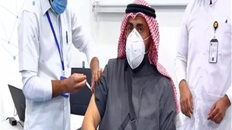 وزير الصحة الكويتي يعلن تطعيم مليون مواطن بلقاح كورونا