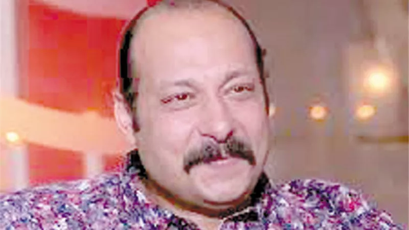 محمد ثروت.. الضاحك الباكي