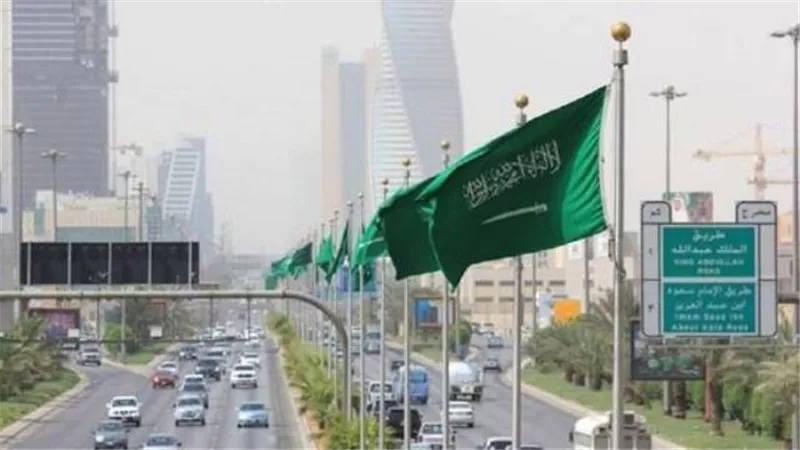 السعودية تحبط تهريب مليونين و250 ألف ريال