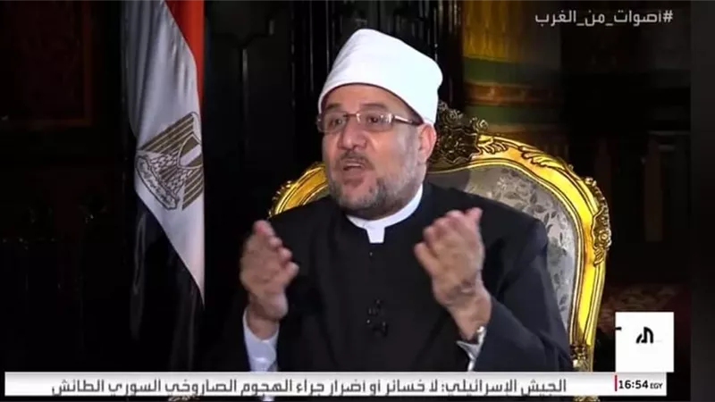 أوقاف بني سويف تحقق المائة صك الثانية.. والوزير يقرر صرف مكافأة