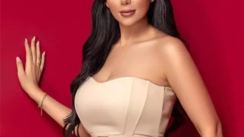 سارة عبد الرحمن تنتهي من تصوير ماما حامل