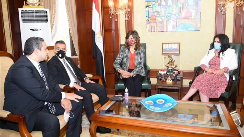 الهجرة تدعو لحوار مشترك بين شباب النواب بالبرلمان المصري واليوناني والقبرصي