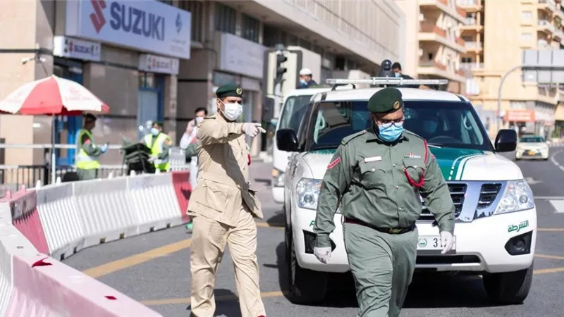 بسبب 1300 دولار.. مقتل 3 أشخاص بالأسلحة البيضاء في دبي
