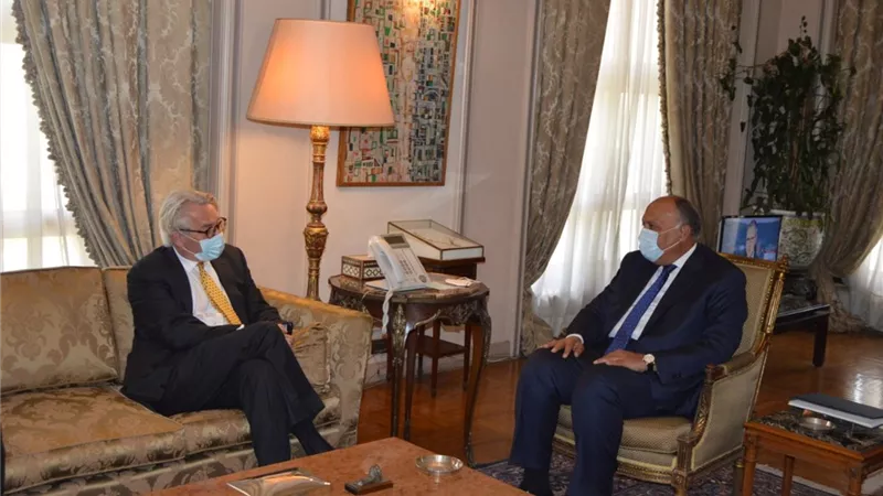 وزير الخارجية يستقبل مبعوث الأمم المتحدة الخاص لعملية السلام في الشرق الأوسط