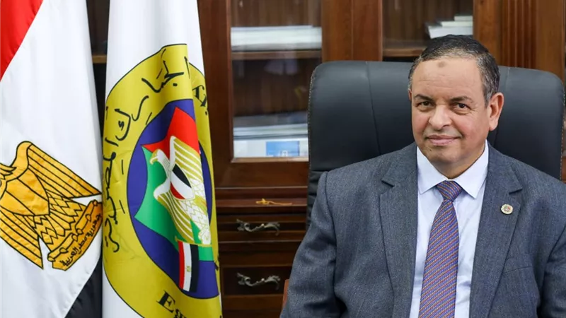 الشحات غتورى رئيسًا لمصلحة الجمارك من أول مايو المقبل