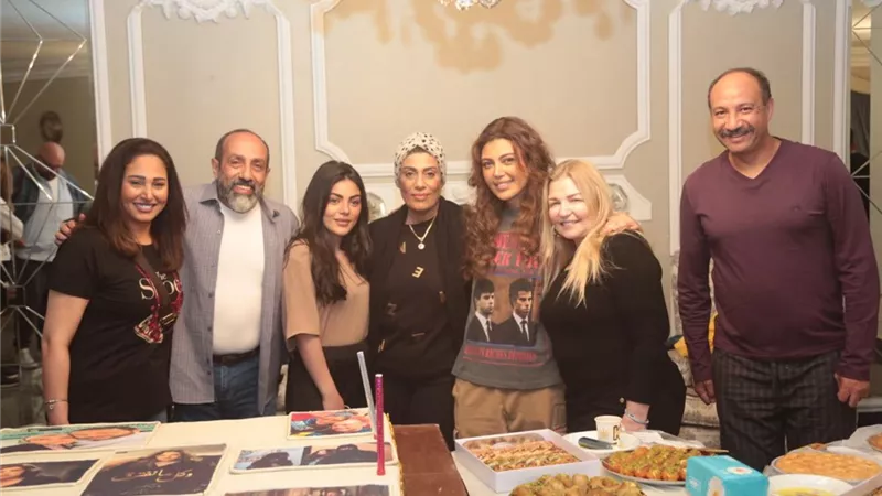 بالصور.. انتهاء تصوير مسلسل 
