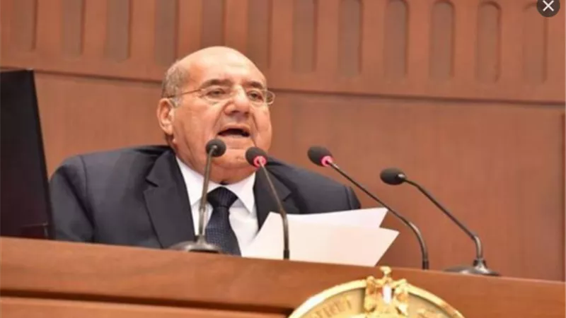 رئيس الشيوخ يهنئ البابا تواضروس بمناسبة عيد القيامة المجيد
