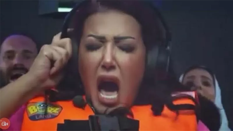 رامز جلال يسخر من سمية الخشاب 
