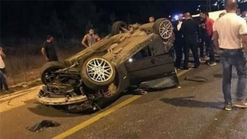 مصرع وإصابة 7 أشخاص في حادثين بطريق السويس