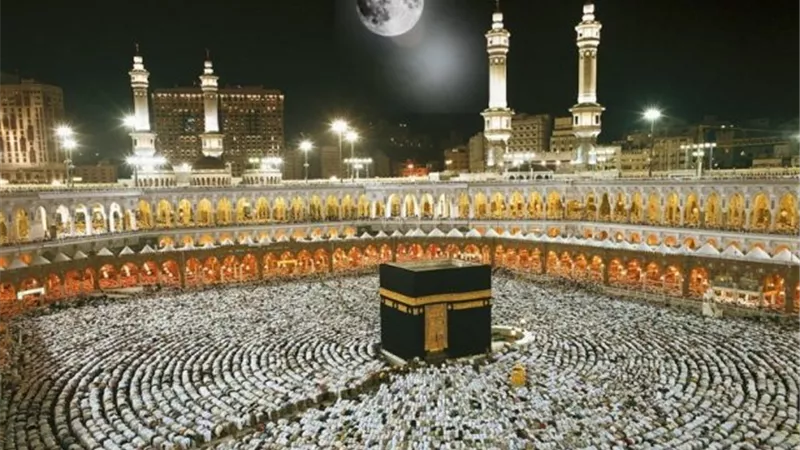 رائد فضاء يابانى يلتقط صورة لمكة المكرمة من محطة الفضاء الدولية