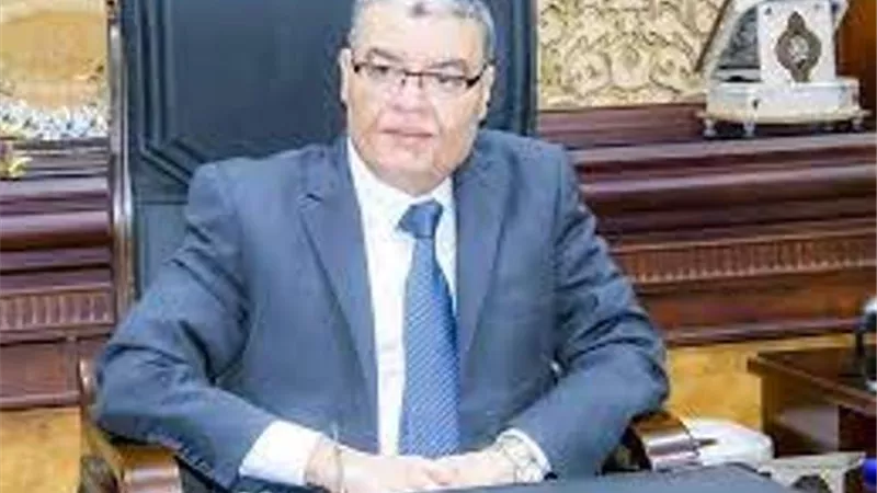 محافظ المنيا يهنئ البابا تواضروس بعيد القيامة المجيد