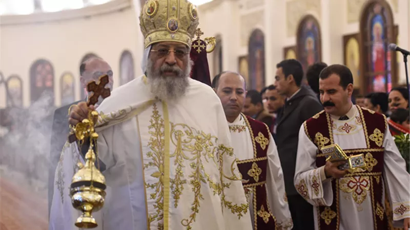 البابا تواضروس يترأس قداس عيد القيامة المجيد .. ويعتذر عن أية استقبالات المهنئين يوم العيد
