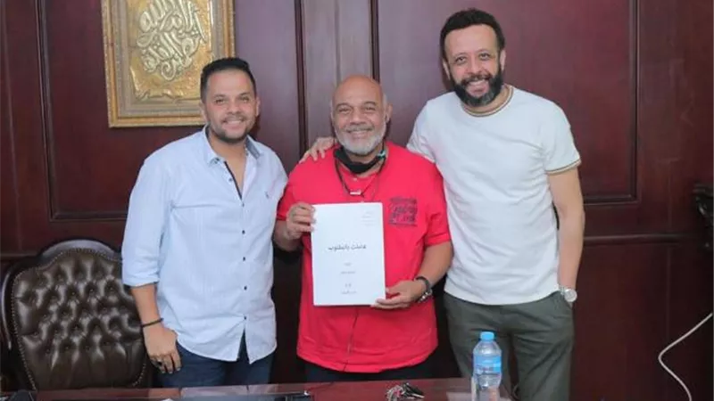 مازن الغرباوي يعيد عمرو القاضي للمسرح في 