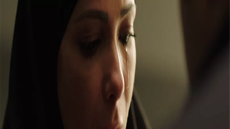 لعبة نيوتن.. محمد ممدوح يهدد منى زكى بالقتل وحبس محمد فراج