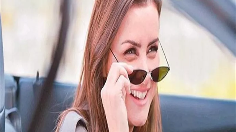 نور اللبنانيه تخطف الأنظار بإطلالة مبهجة فى أحدث ظهور