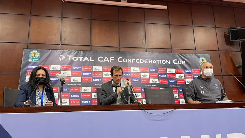 أروبارينا يعلن تشكيل بيراميدز لمواجهة الزمالك فى الدورى